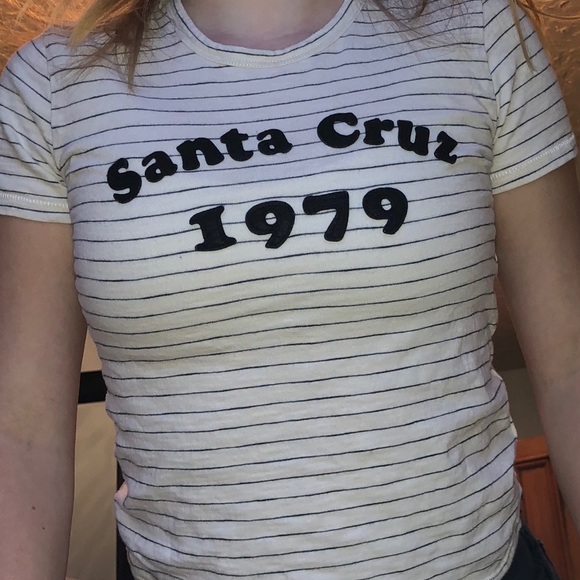 Madewell Tshirt - Picture 2 of 2